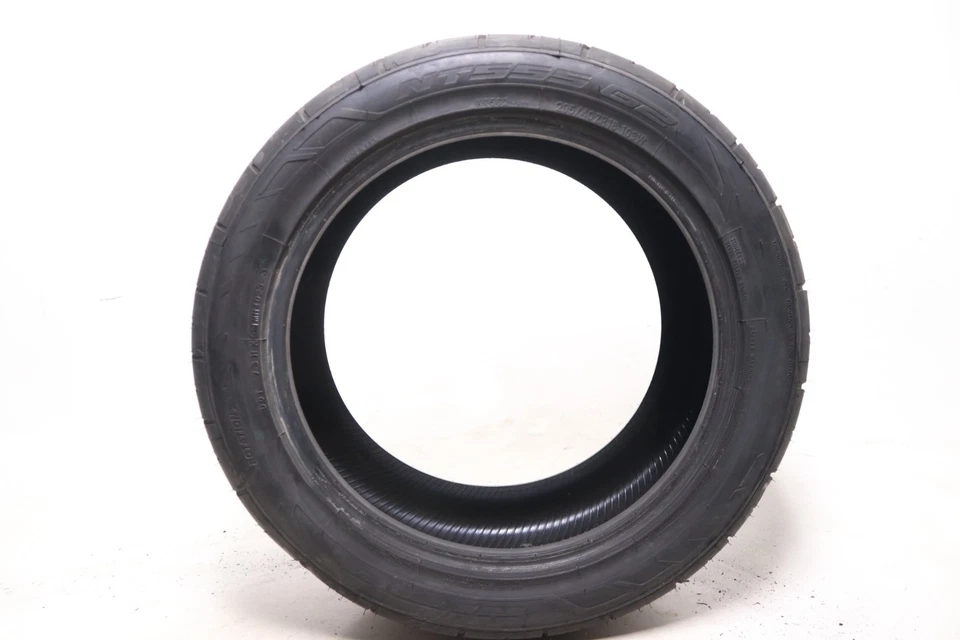 Usado 295/40ZR18 Nitto NT555 G2 - 103W - 10/32 Sin reparaciones Foto 4 de 4