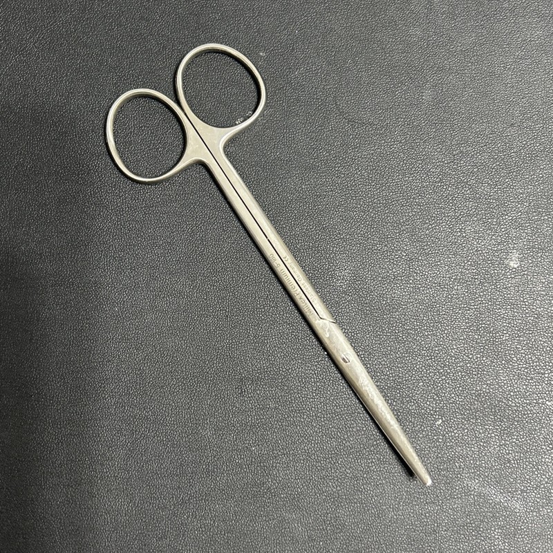Miltex Integra Standard Metzenbaum-Lahey Scissors 5-5/8" CVD Ref: 5-180 Germany