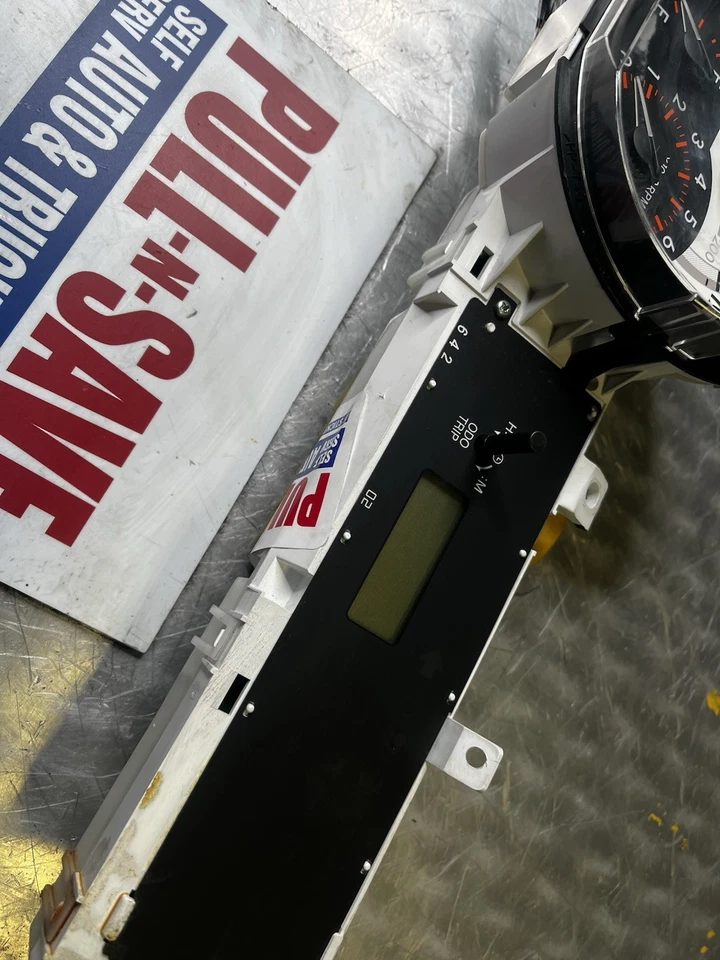 Velocímetro medidor cuadro de instrumentos de 5 velocidades Scion XB MT 2004-2006 83800-5C751-A Foto 3 de 4