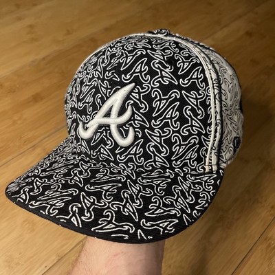 VTG New Era 59FIFTY Atlanta Braves Black White AOP Wool Curve