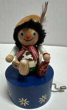 Steinbach Bavarian Music Box Beer and Pretzels