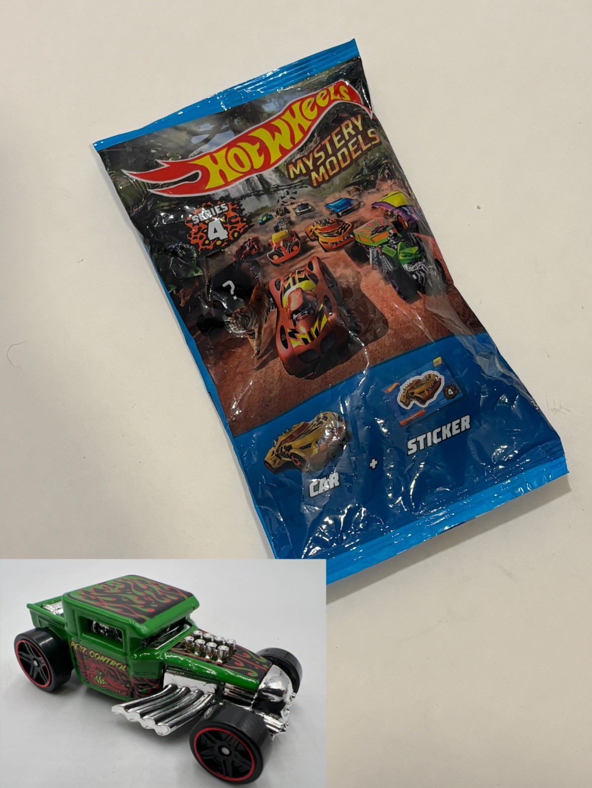 *SEALED* Hot Wheels Bone Shaker "Pest Control" 2018 Mystery Models Chase