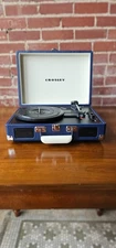Open Box- Cruiser Plus Portable Turntable with Bluetooth In/Out - Blue