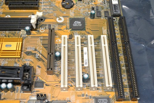 New old stock VIA FIC 486-GVT-2 Socket 3 motherboard with intel 486 CPU - Picture 10 of 12