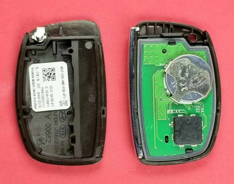 TQ8-FOB-4F11 NEW OEM 2018 - 2019 Hyundai Tucson Smart Key 4B Hatch - Imagem 2 de 3