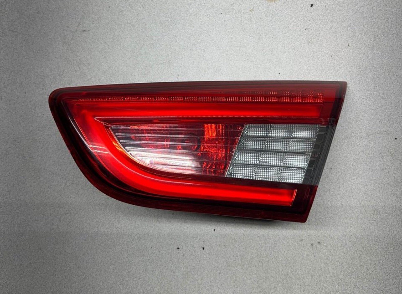 MASERATI GHIBLI REAR RIGHT PASSENGER SIDE INNER TAILLIGHT LIGHT LAMP OEM 14-20✔️