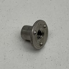  25-Pack 8-32 Threaded Stainless Steel Flanged Weld Nut, 3 Projections