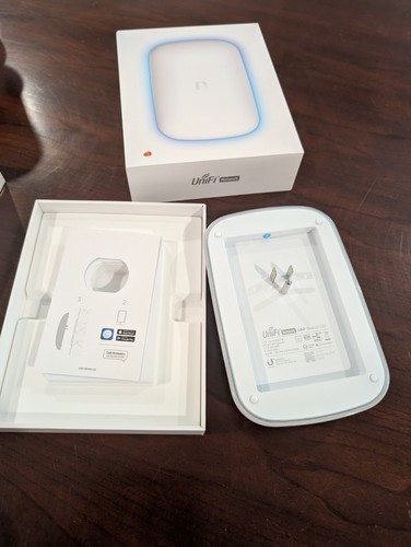UniFi Beacon HD (UAP-BeaconHD-US) - WiFi extender (gently used) - Picture 4 of 6