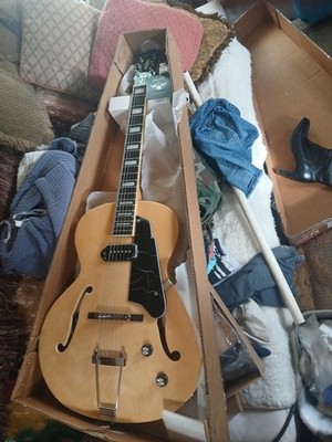 Grote GRWB-NA35 6 String Semi-Hollow Electric Guitar Natural Color