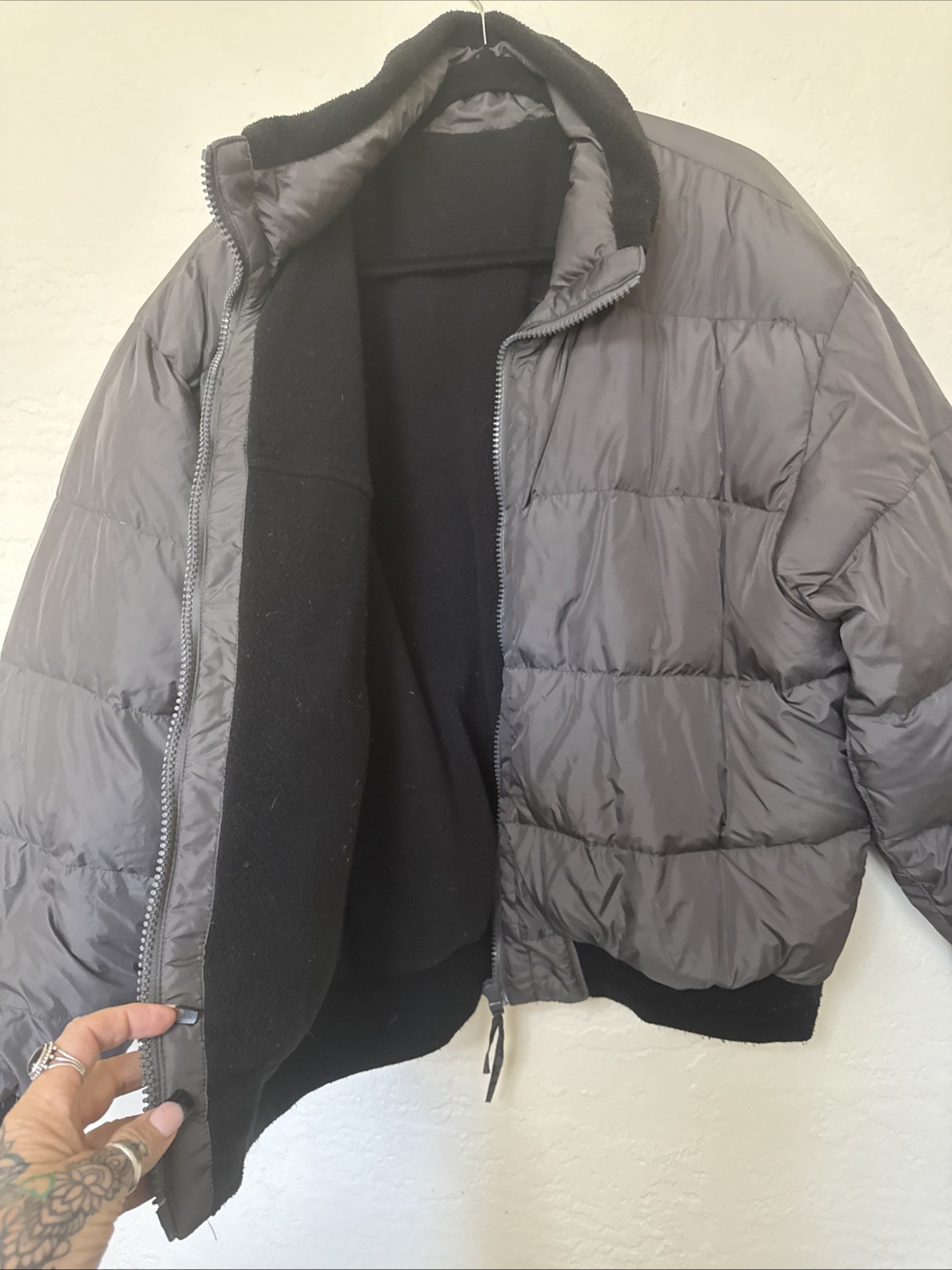 Cabelas  Goose Down Reversible Jacket Size XLarge… - image 16