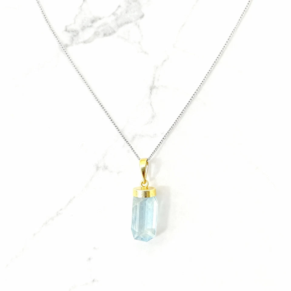 Colar pingente de cristal água-marinha cru – corrente de prata 18” - Imagem 4 de 4