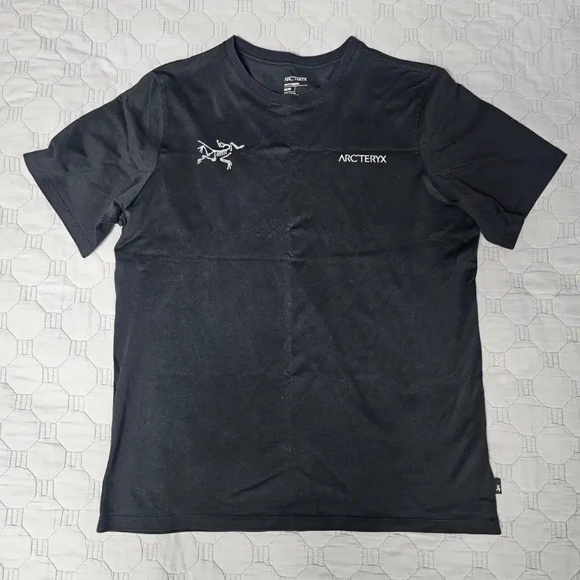 Arc'teryx Black Short Sleeve T-Shirt M (Dept Store)