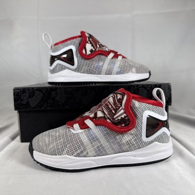LeBron XIX TD SIZE 4c White University Red Black