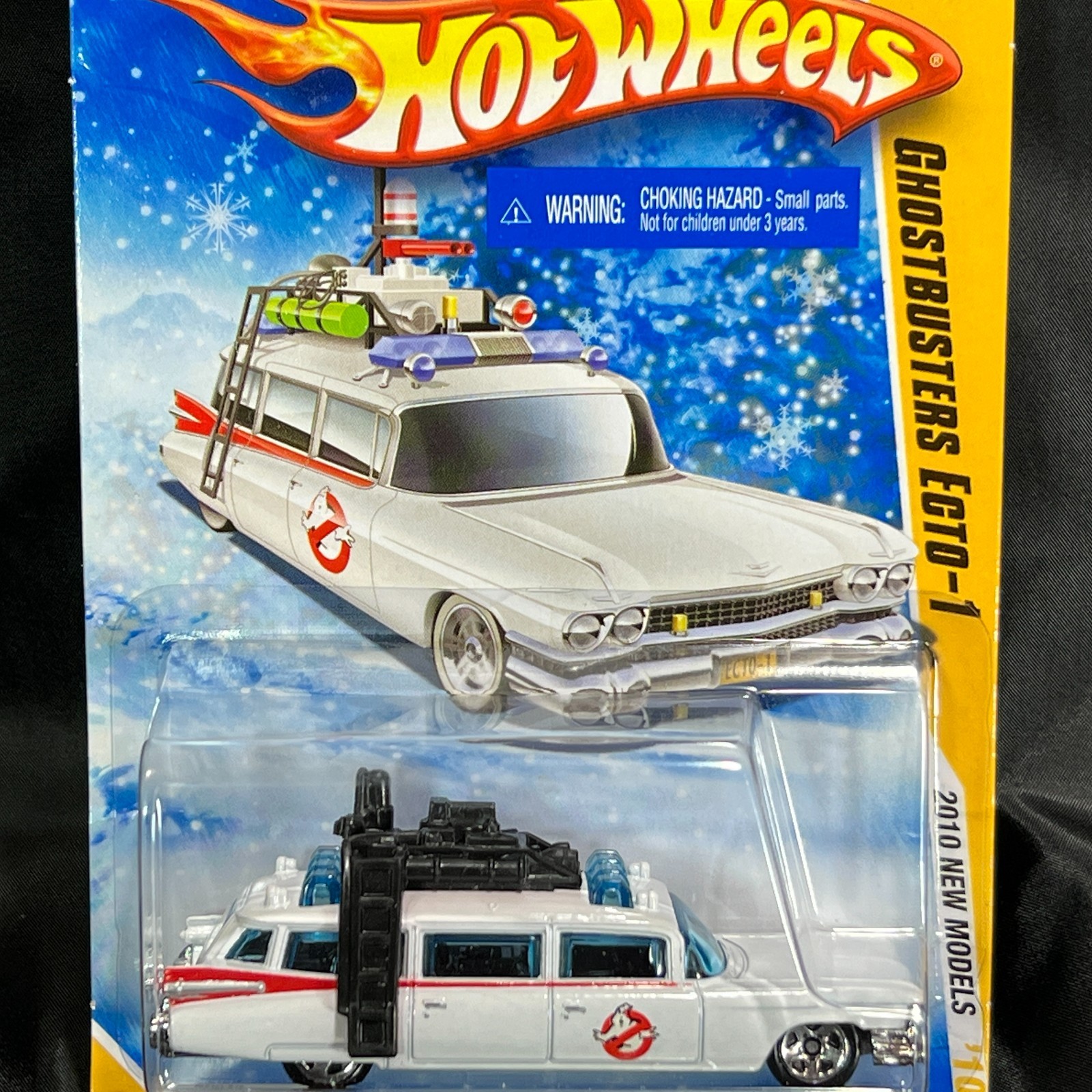Hot Wheels 2010 New Models Ghostbusters Ecto-1 Diecast Car #25/44 Snowflake Card