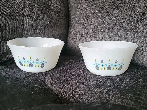 Pair Of Vintage Ramekin Custard Alpine Swiss Chalet Milk Glass Cup Bowl