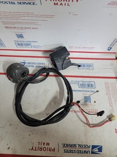 2005 Yamaha Waverunner Hamd Controls Throttle Kill Switch Starter Botton