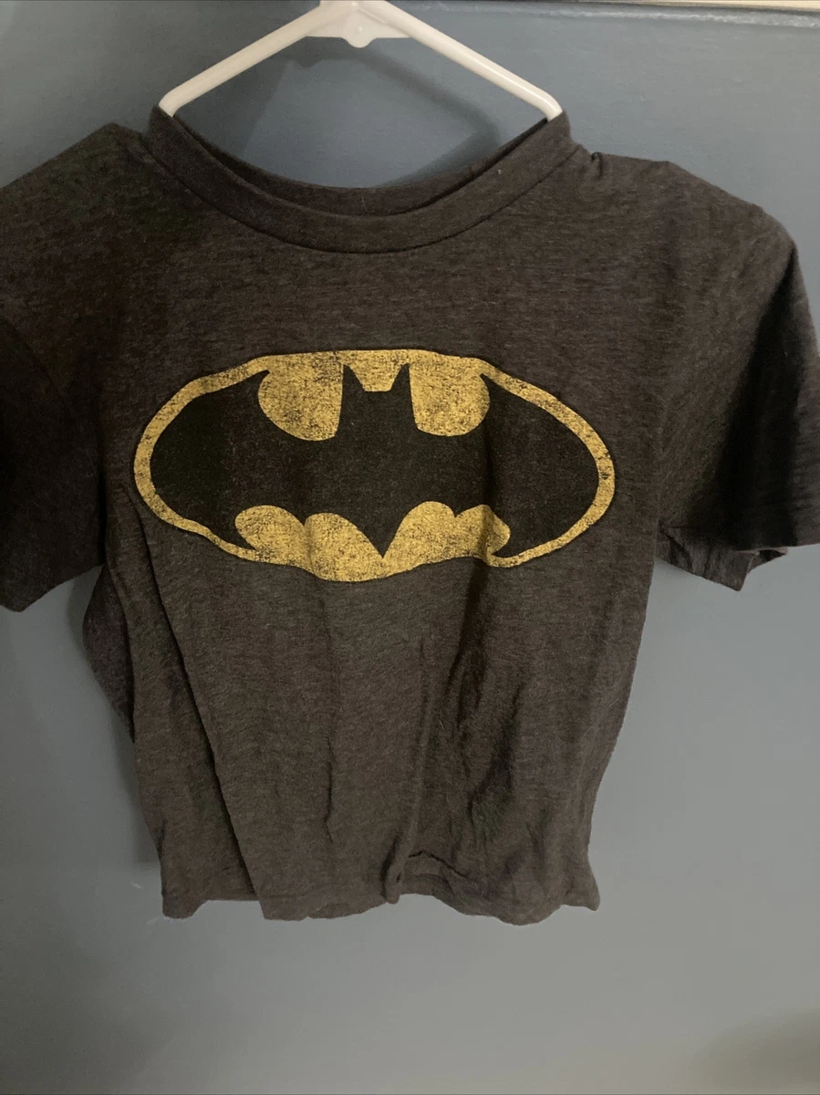 Old Navy Collectabilitees Tee Shirt Men s Large Dark Charcoal Gray Batman Logo
