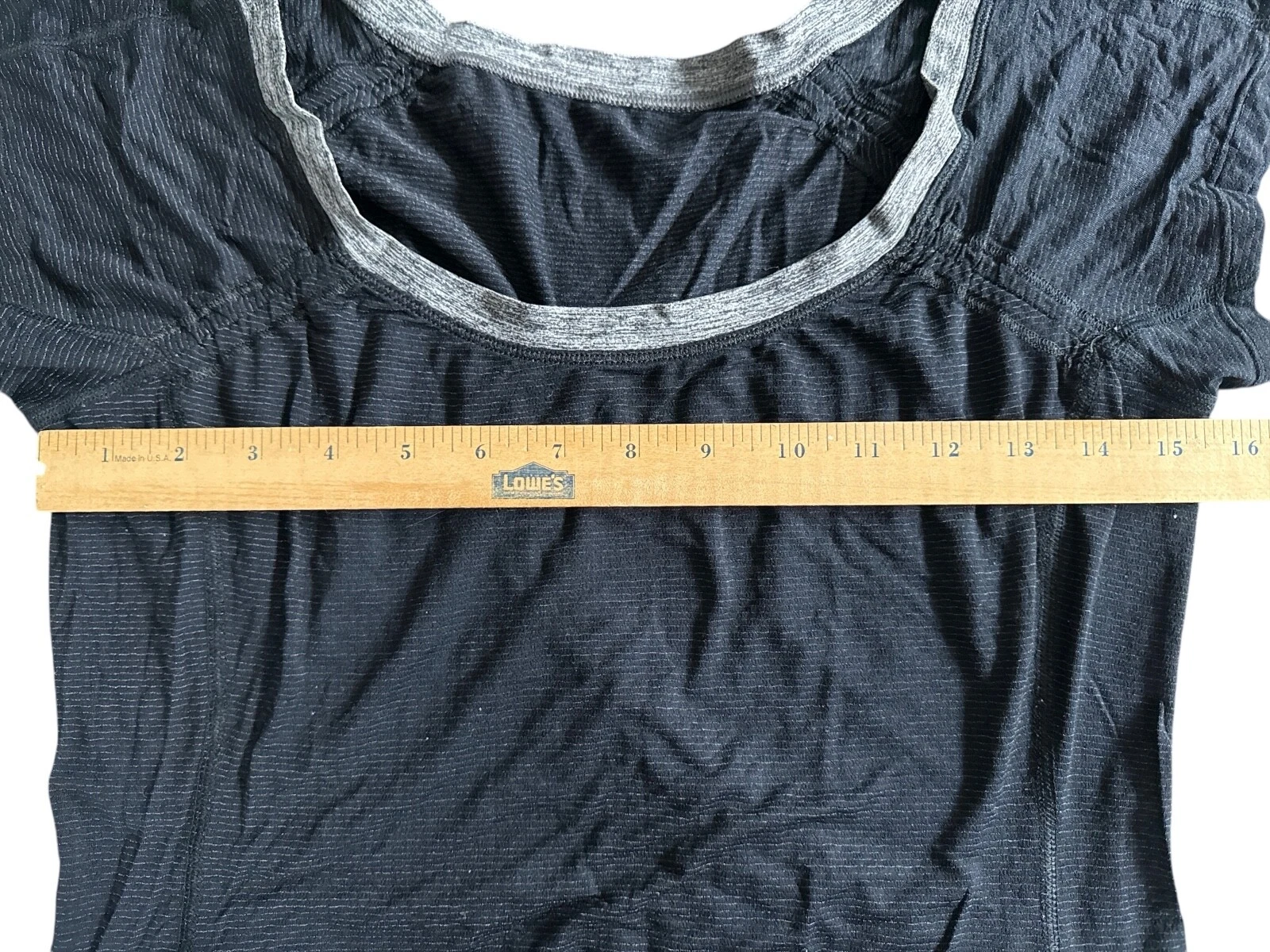 lululemon scoop neck workout shirt
