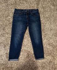 Women  s Capri Jeans Size 10