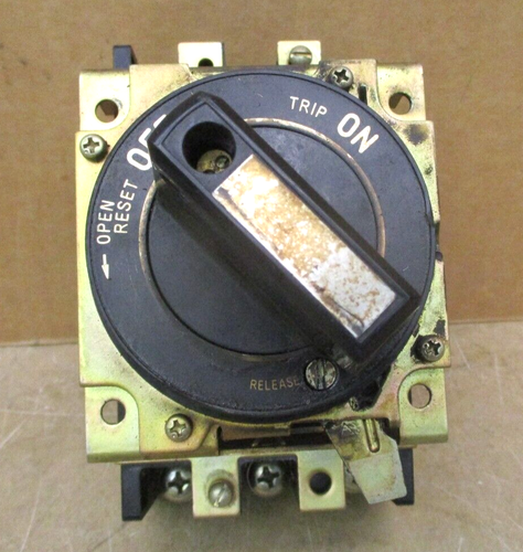 Fuji EA103A Auto Breaker 3 Pole 75A + ON/OFF Switch 48656ISU | eBay