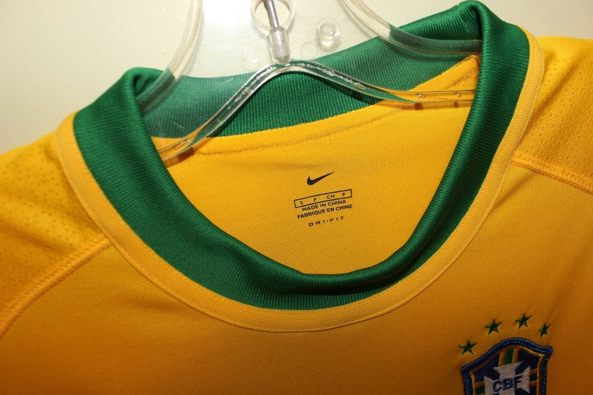 00s NIKE ナイキ ブラジル代表 2002年 プラシャツ BRASIL古着 レア色 ブラジル代表 2002年 NIKE製 トレーニングジャージ