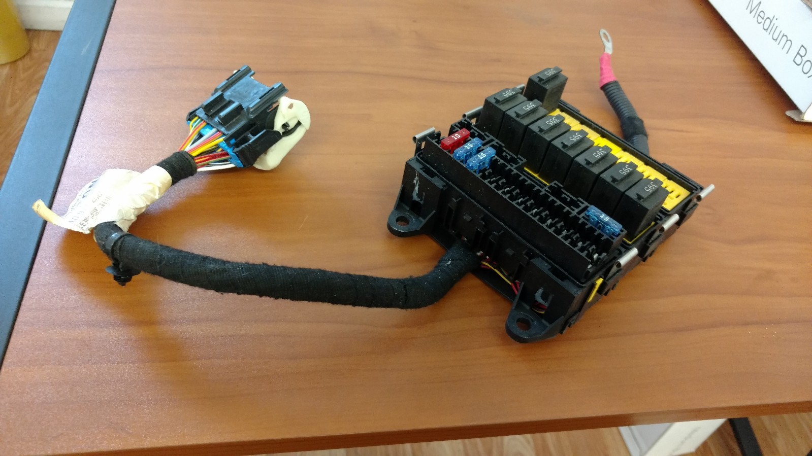 LAMBORGHINI MURCIELAGO RELAY FUSE BOX OEM 410971258