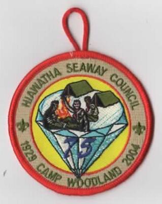 1929-2004 Camp Woodland Patch Hiawatha Seaway Council RED Bdr. [CA3225]