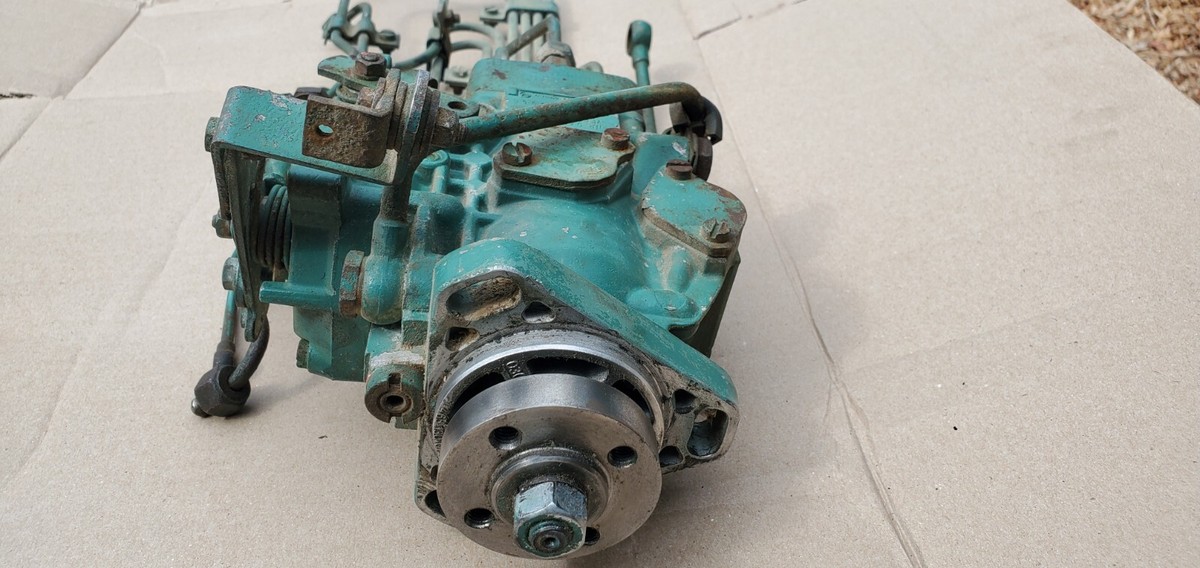 Volvo Penta TAMD40A 6 Cyl Diesel Fuel Injection Pump 829583 Volvo Penta TAMD40A 6 Cyl Diesel Fuel Injection Pump 829583