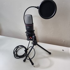 Red5 Desktop Gaming Microphone With Stand, Pop Filter & 3.5mm Cable