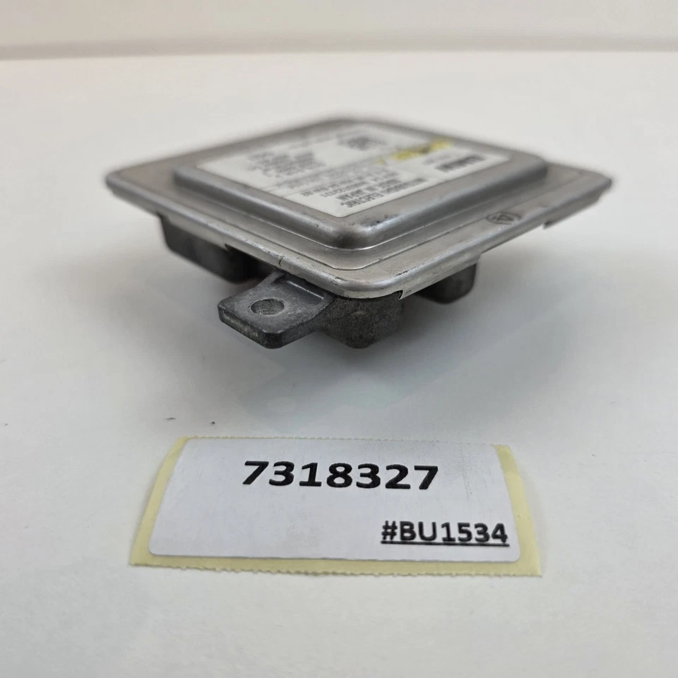 2010-2017 BMW 550i Xenon Headlight Ballast 7318327 - Image 4 of 4