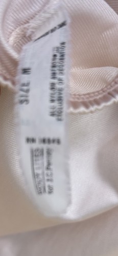 Vintage J.C. Penny Half Slip Skirt Medium Pink Nylon Ruffle Hem Beige Lace Trim - Picture 7 of 8