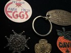 Vintage Junk Drawer Lot Of 10 Various Smalls Collectibles — photo 2