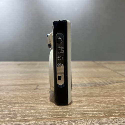 Sony Cassette Walkman WM-50 White Stereo Player Japan Operation confirmed Used - Picture 3 of 12