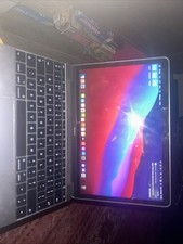 Apple MacBook Retina 12-inch Early 2015 1.1 GHz Intel Core M, 8GB RAM, 256GB