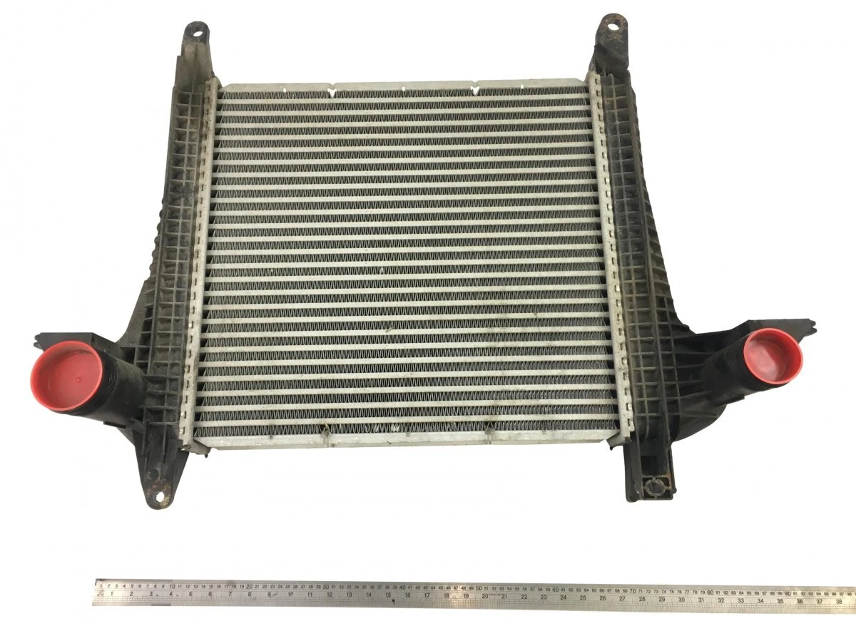 81061300228 81061300192 70820426 MAN Intercooler Radiator For TGL 