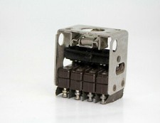 Honeywell 2D33 Microswitch Subminiature SPDT Solder 5A 30 VDC  New