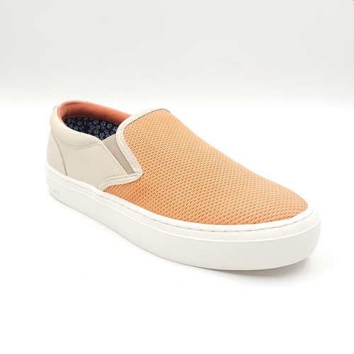 steve madden beige slip ons