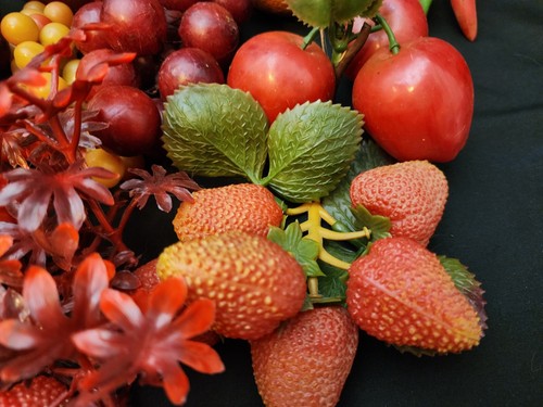 Vintage Fake Faux Fruits, Nuts and Veggies Decorative Mixed Lot Wax and Plastic - Picture 3 of 6