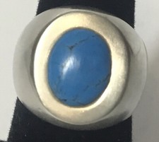 TURQUOISE STONE IN .925 STERLING RING SIZE 6.5 PRE-OWNED WEIGHS 6.7 GRAMS
