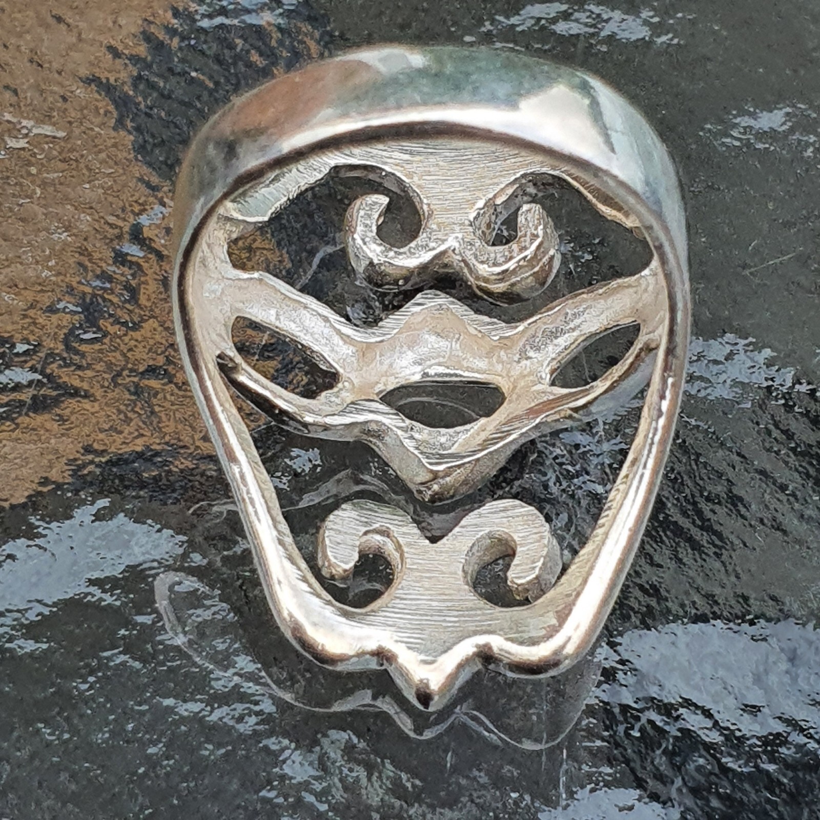 Photo 4 of Sterling Silver Ring Size M R359