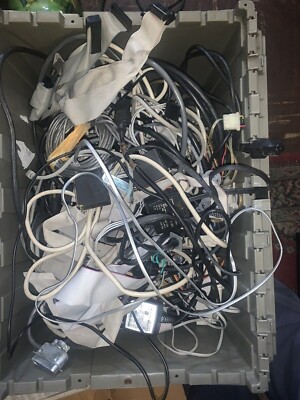 HUGE Lot of Misc PC Computer Cables-  TANDY, IBM ECT, Power Cords S71