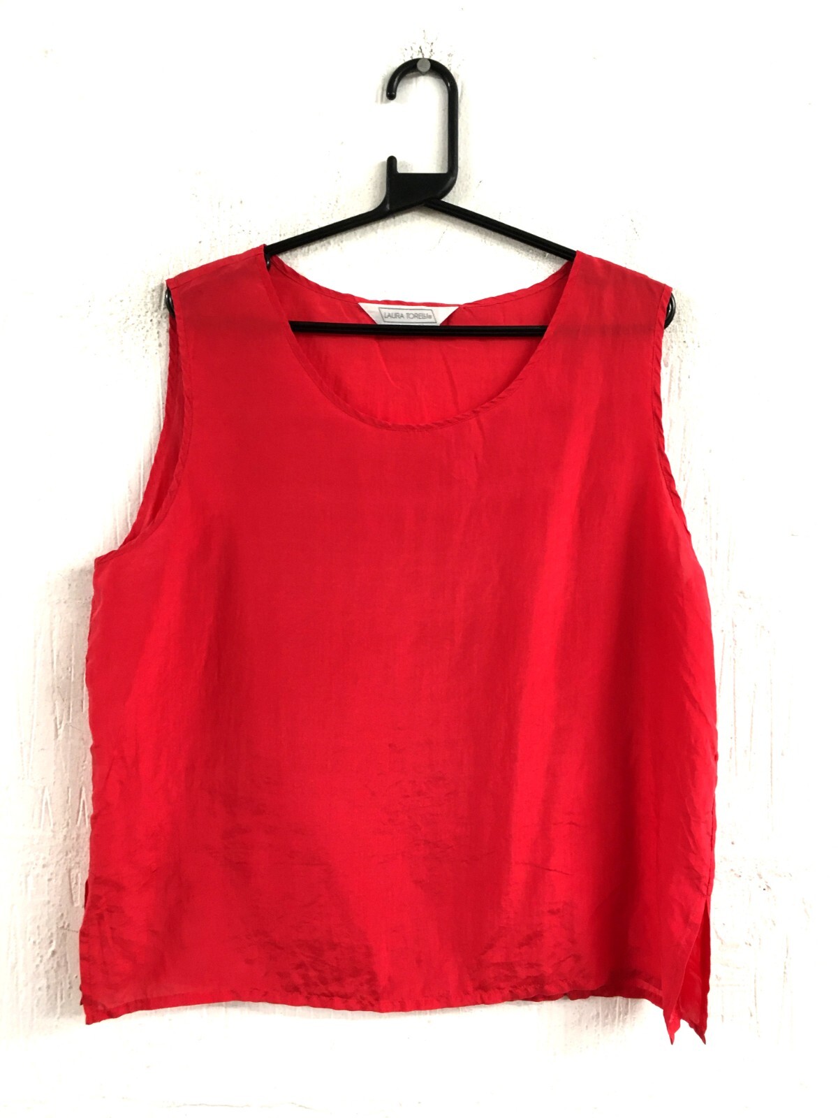 14 VINTAGE RETRO 80'S 90'S SILK TOPS VESTS WOMEN'S WHOLESALE CLOTHING