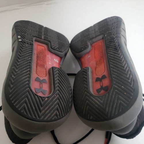 Under Armour HOVR Havoc size 6.5 Black Red Basketball shoes Used - Picture 8 of 9