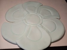 CoalaHola Infant Bath Flower Bathtub Mat Baby Anti-Slip Bathing Sink Cushion
