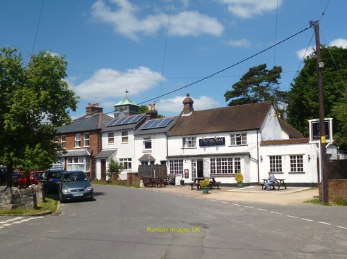 Photo Pub 6x4 The Royal Oak Stokenchurch c2013 - 第 1/1 張圖片