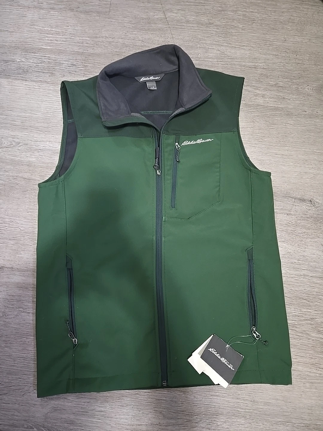 New Eddie Bauer Men's Lightweight Vest Green Size Small
