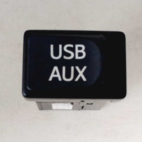 2013-2016 Toyota USB Auxiliary Port | FA134343 | OE | Black | Front 86190-48030