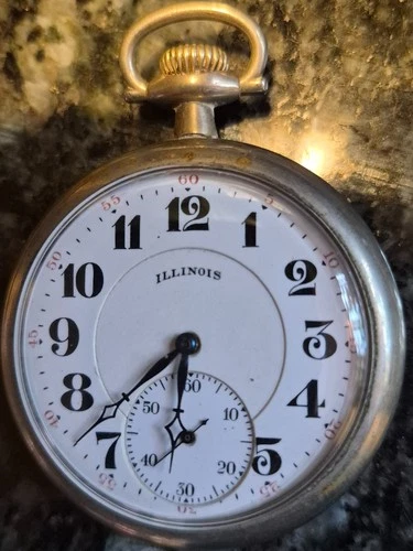 Antique Illinois pocket watch