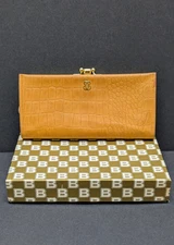 Buxton Leather Wallet Mid Century Kiss Lock Top Grain Cowhide Envelope Vintage