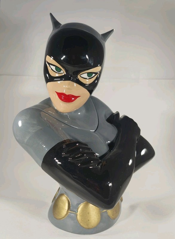 Catwoman Cookie Jar Batman Animated Bruce Timm DC Comics 1998 WB Store Damaged 